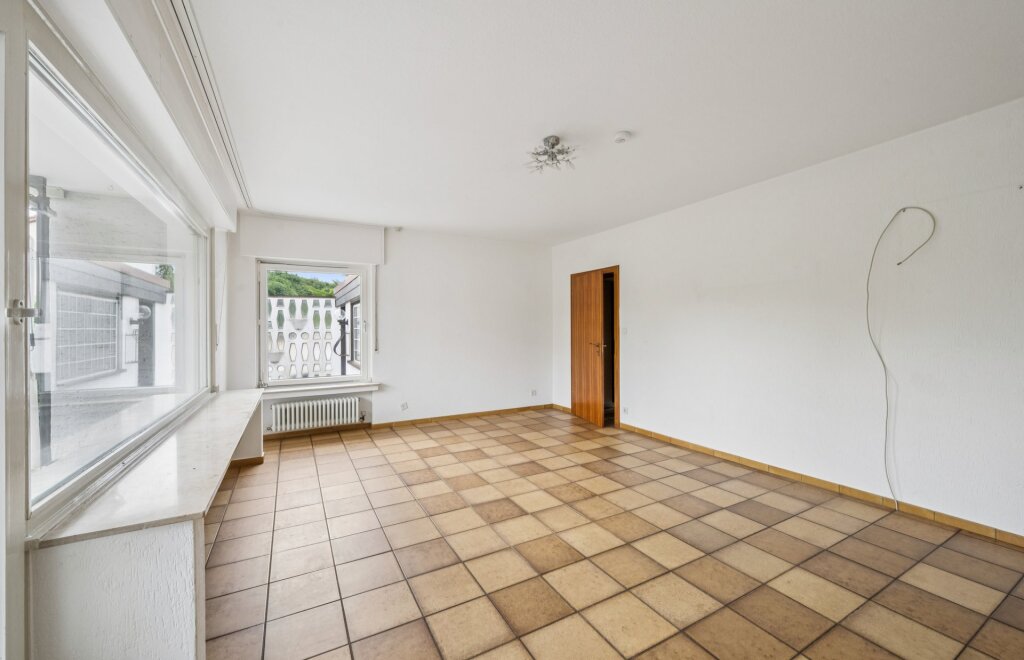 Familienfreundliche Lage trifft großes Potenzial – Reihenendhaushälfte in Witten-Bommern